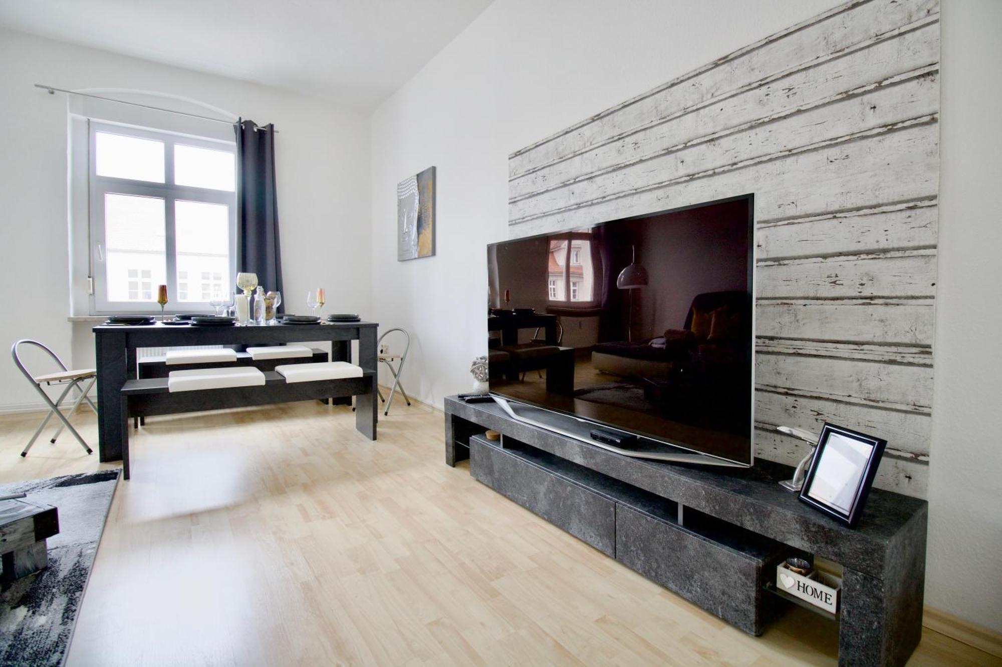Gemuetliches Innenstadtnest, Zentrale Lage, 88Qm, Kostenfreier Parkplatz, Fuer Bis Zu 6 Personen Cottbus Bagian luar foto