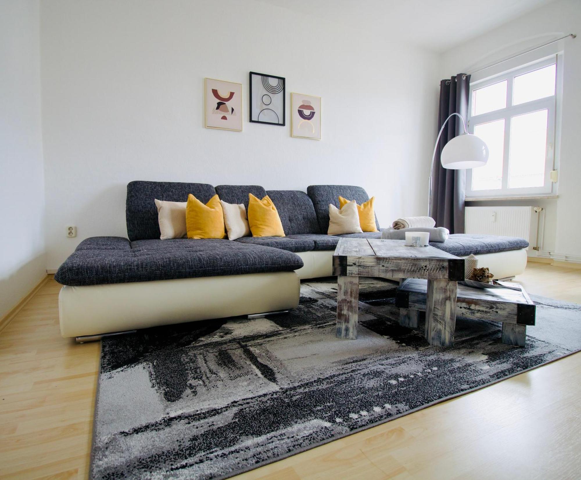 Gemuetliches Innenstadtnest, Zentrale Lage, 88Qm, Kostenfreier Parkplatz, Fuer Bis Zu 6 Personen Cottbus Bagian luar foto